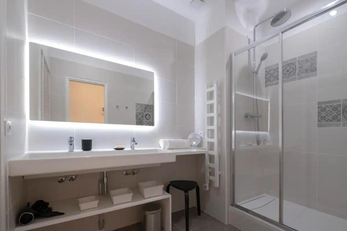 Design Suites Vieux Port มาร์กเซย ภายนอก รูปภาพ
