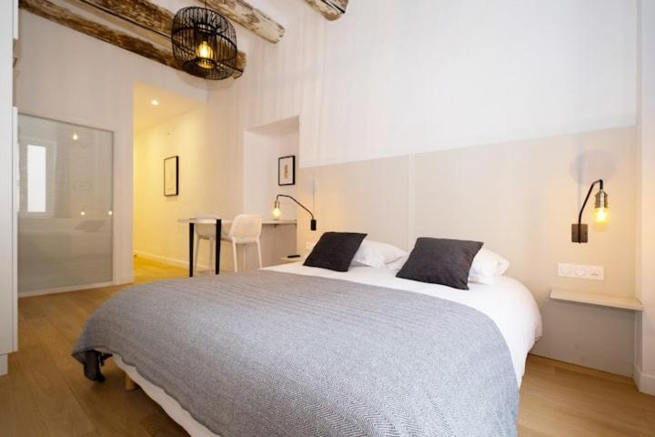 Design Suites Vieux Port มาร์กเซย ภายนอก รูปภาพ
